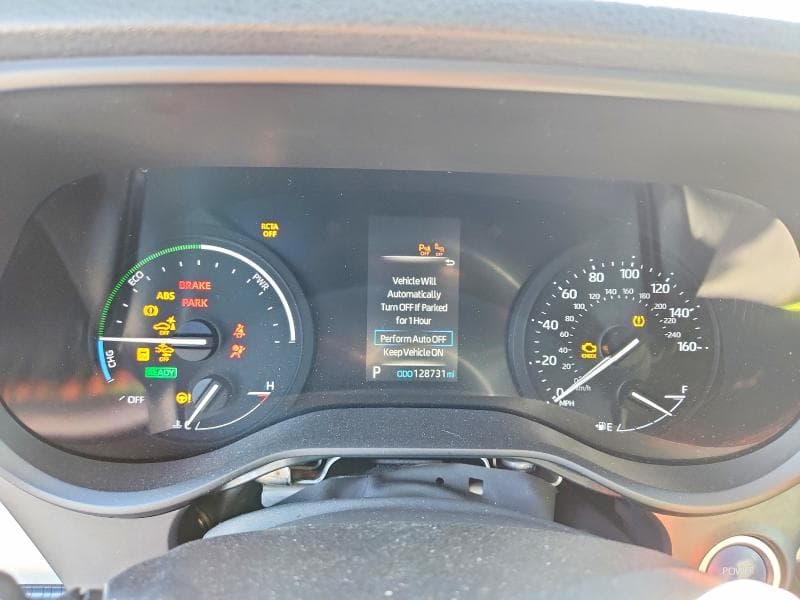 2021 TOYOTA SIENNA XLE 9