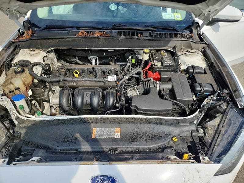 2017 FORD FUSION SE 11