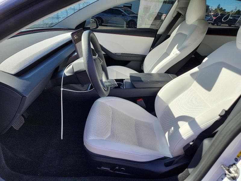 2024 TESLA MODEL 3 7