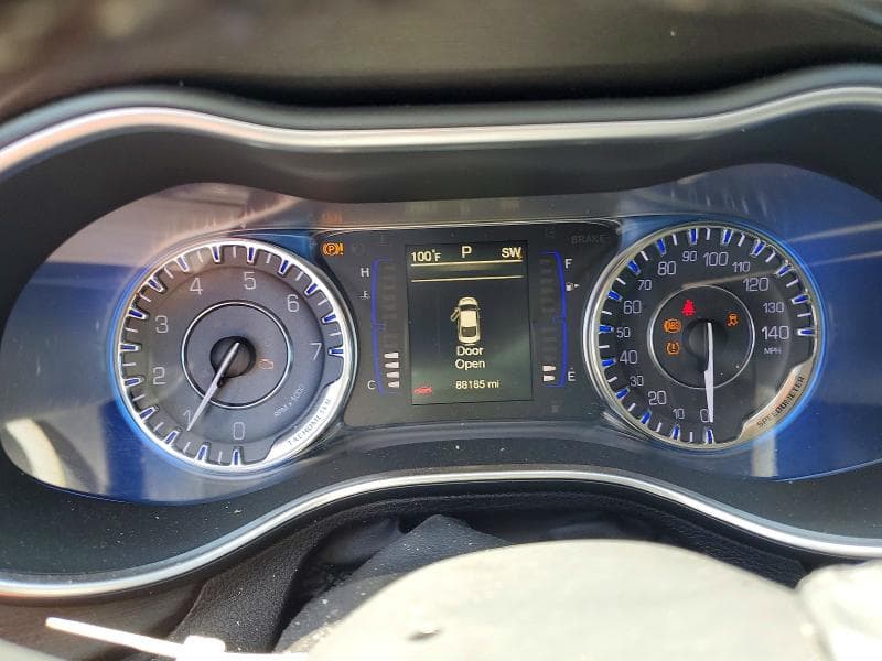 2017 CHRYSLER 200 LX 9