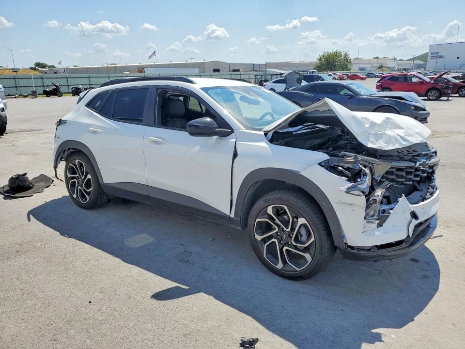 2025 CHEVROLET TRAX 2RS 4