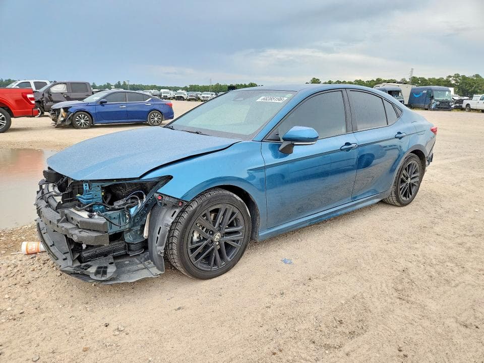 2025 TOYOTA CAMRY SE - 1