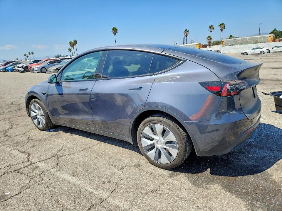 2023 TESLA MODEL Y 2