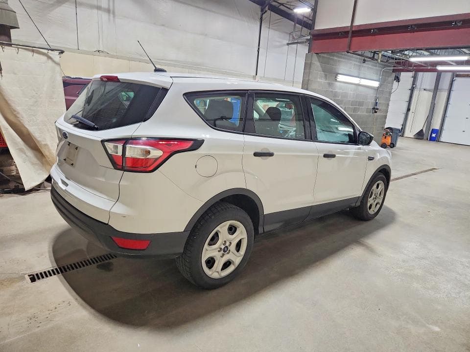 2018 FORD ESCAPE S 3