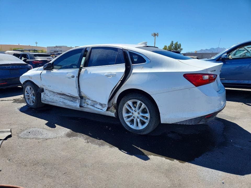 2018 CHEVROLET MALIBU LT 2