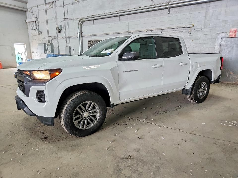 2023 CHEVROLET COLORADO LT - 1