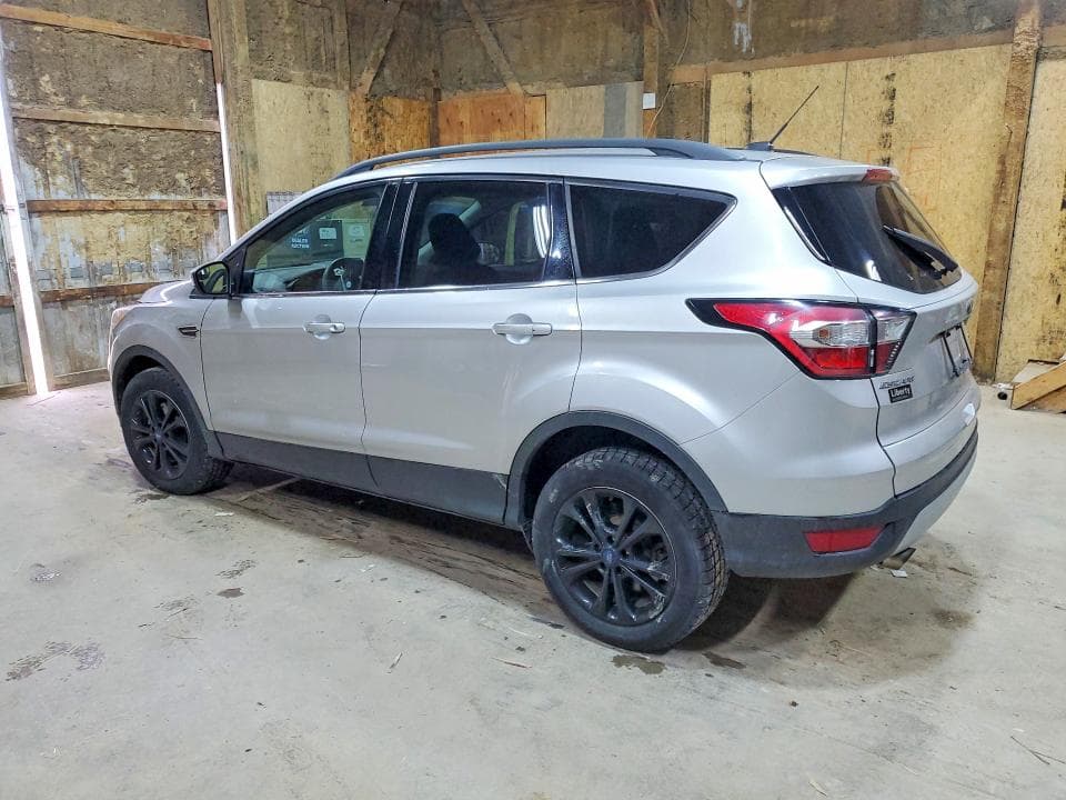 2018 FORD ESCAPE SE 2