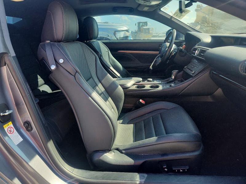 2017 LEXUS RC 200T 10