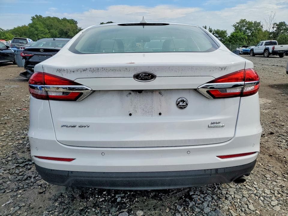 2020 FORD FUSION SE 6