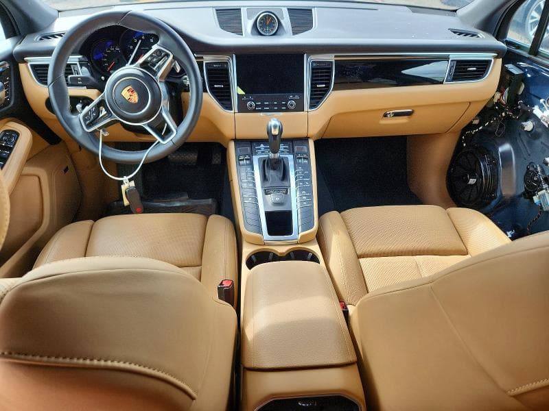 2018 PORSCHE MACAN 8