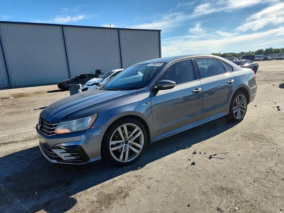 2018 VOLKSWAGEN PASSAT S