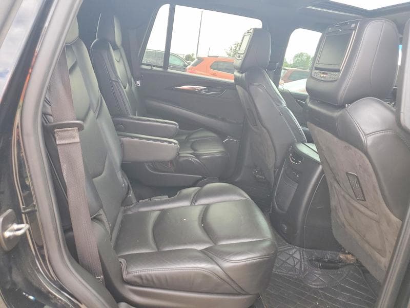 2018 CADILLAC ESCALADE PLATINUM 11