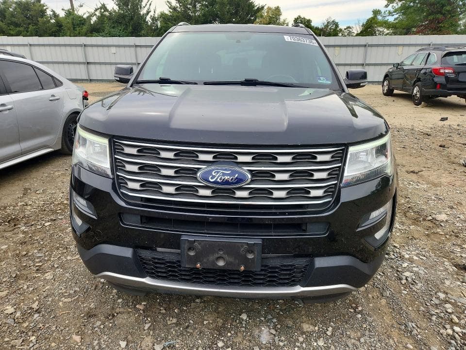 2017 FORD EXPLORER XLT 5