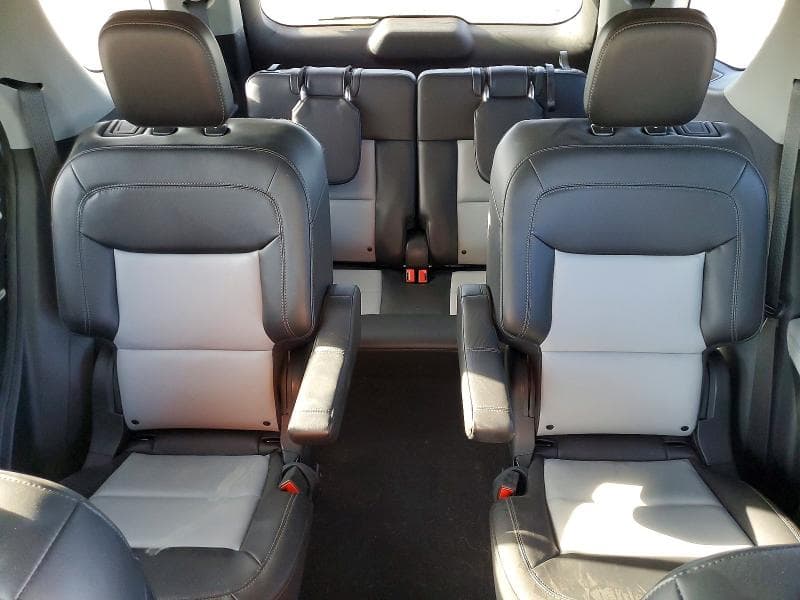 2024 FORD EXPLORER XLT 10