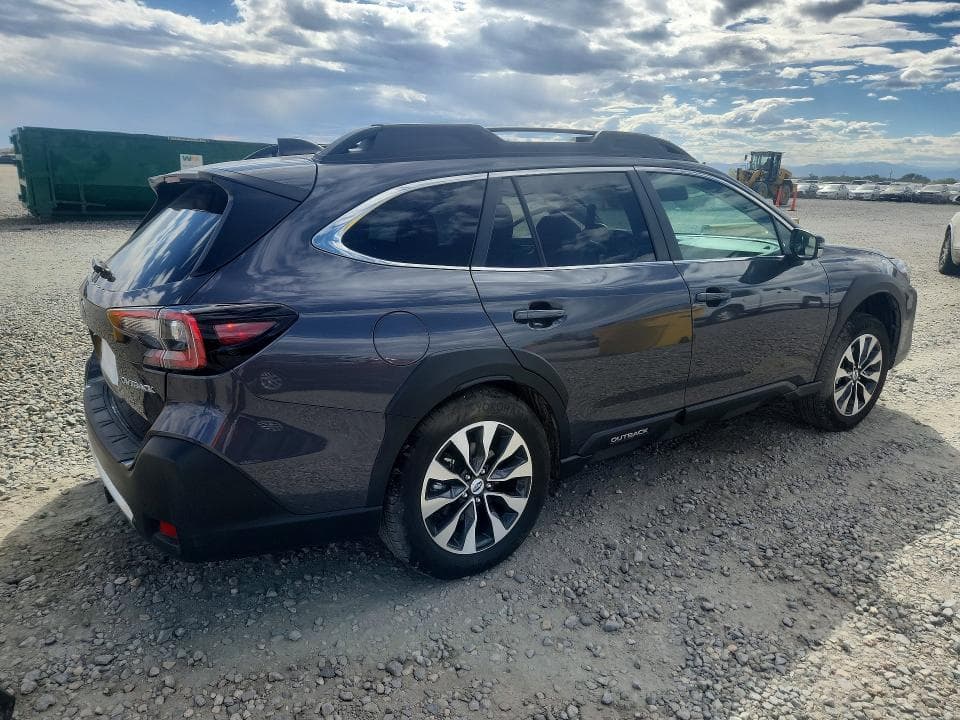 2025 SUBARU OUTBACK LIMITED 3