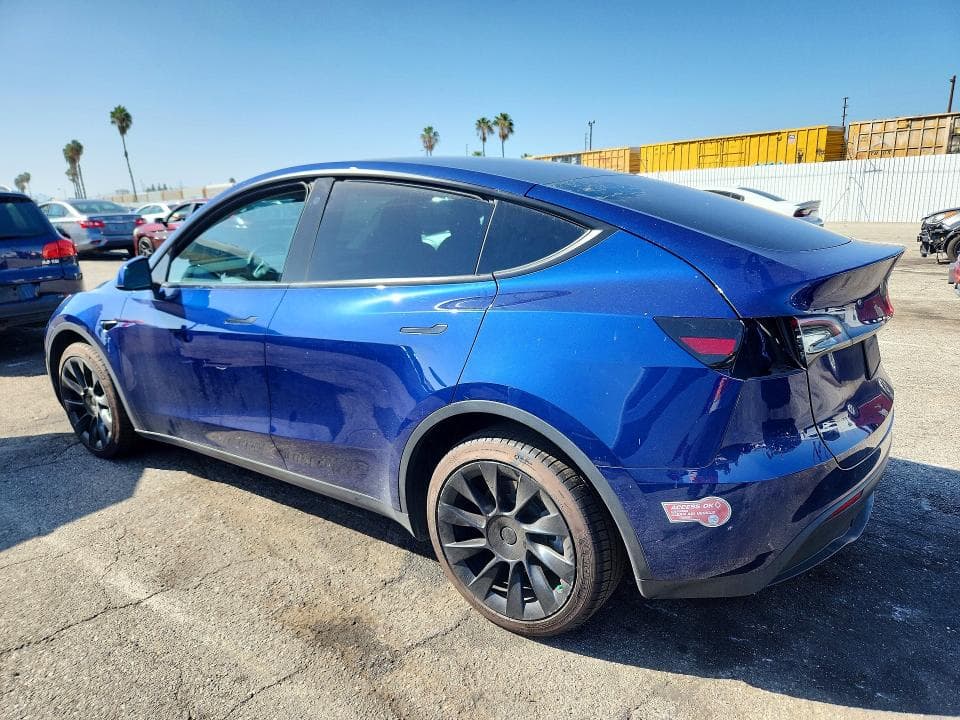 2023 TESLA MODEL Y 2