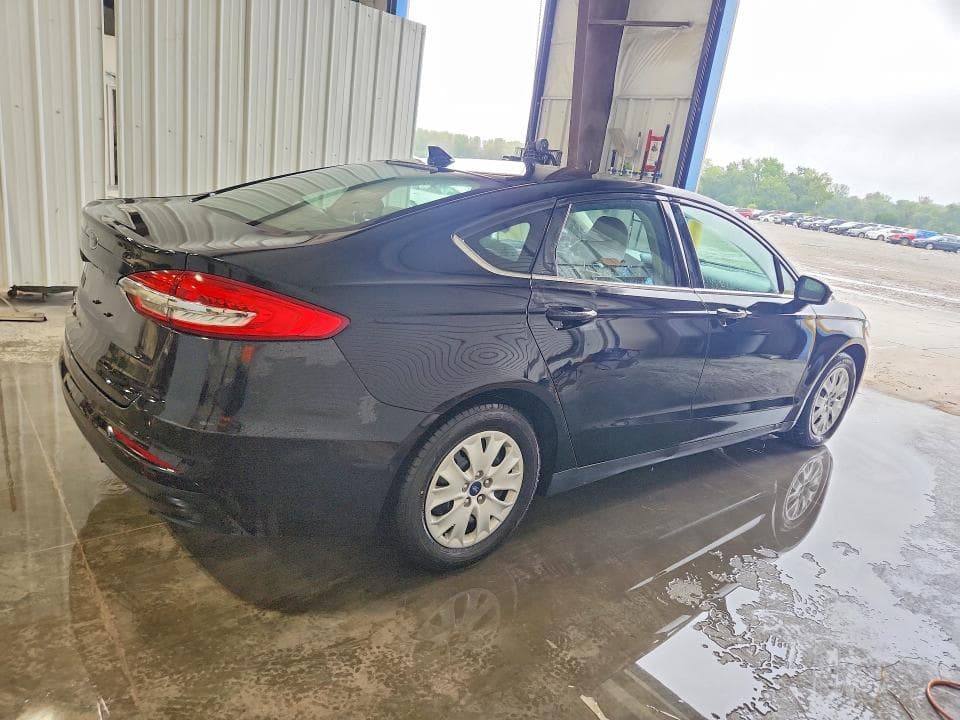2020 FORD FUSION S 3