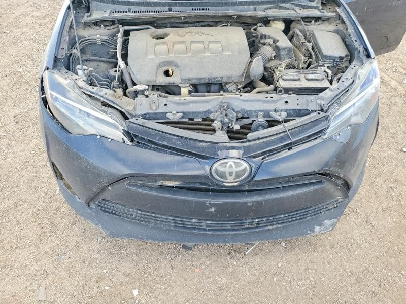 2018 TOYOTA COROLLA LE 11
