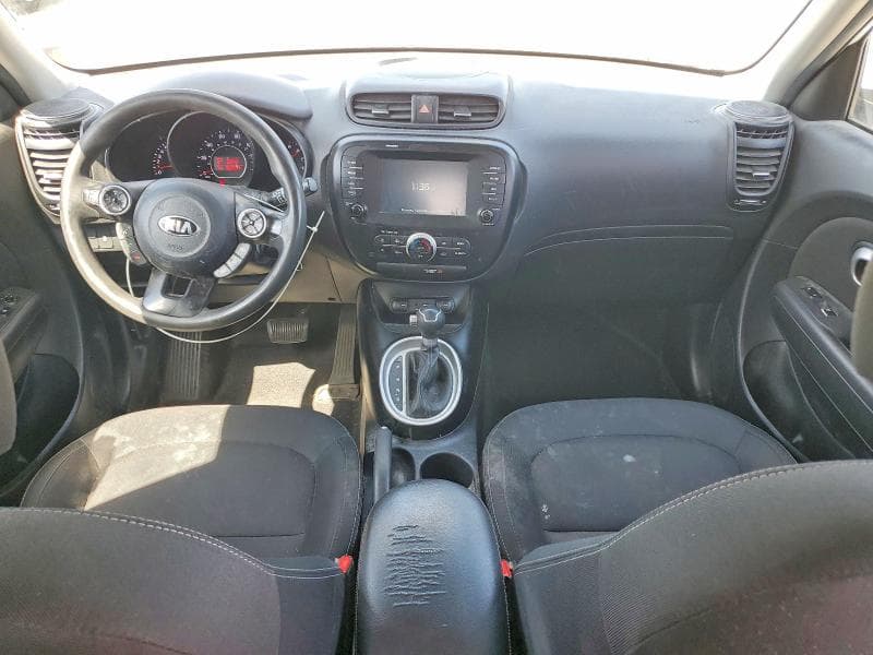 2018 KIA SOUL + 8
