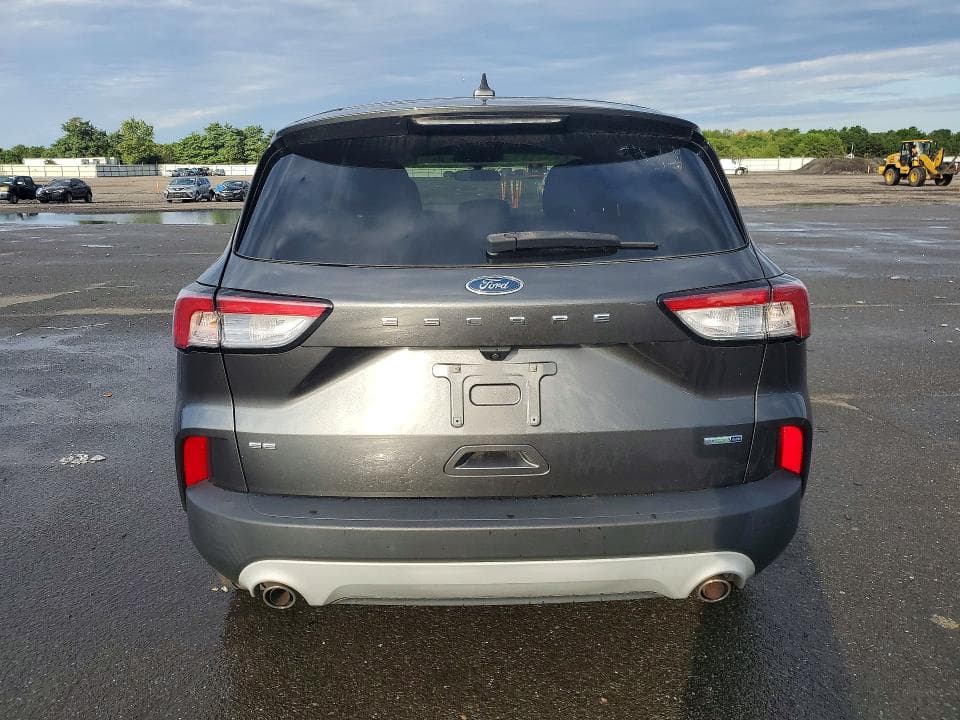 2020 FORD ESCAPE SE 6