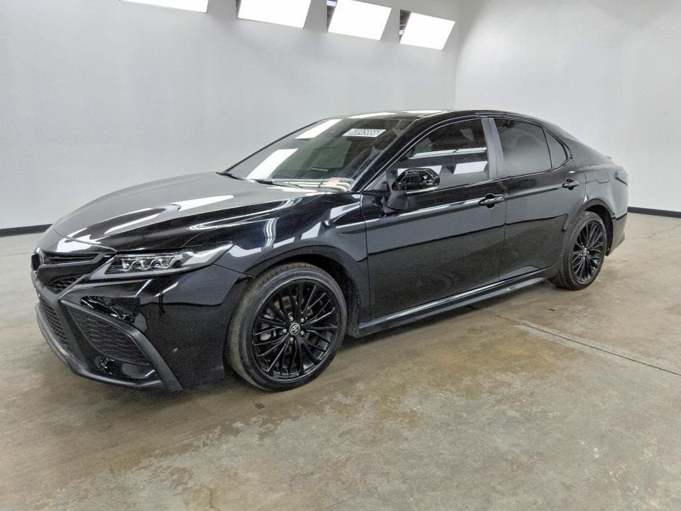 2022 TOYOTA CAMRY SE NIGHTSHADE