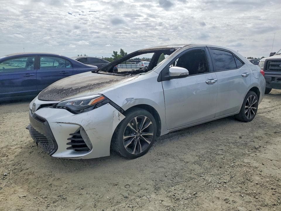 2017 TOYOTA COROLLA SE - 1