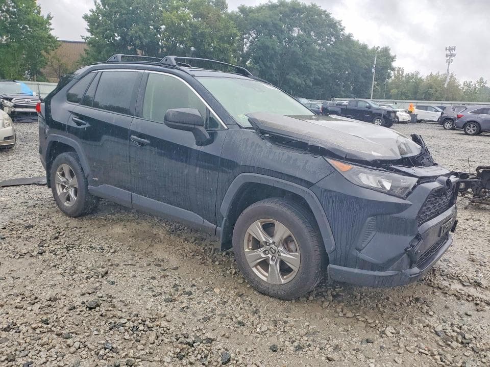 2022 TOYOTA RAV4 LE 4