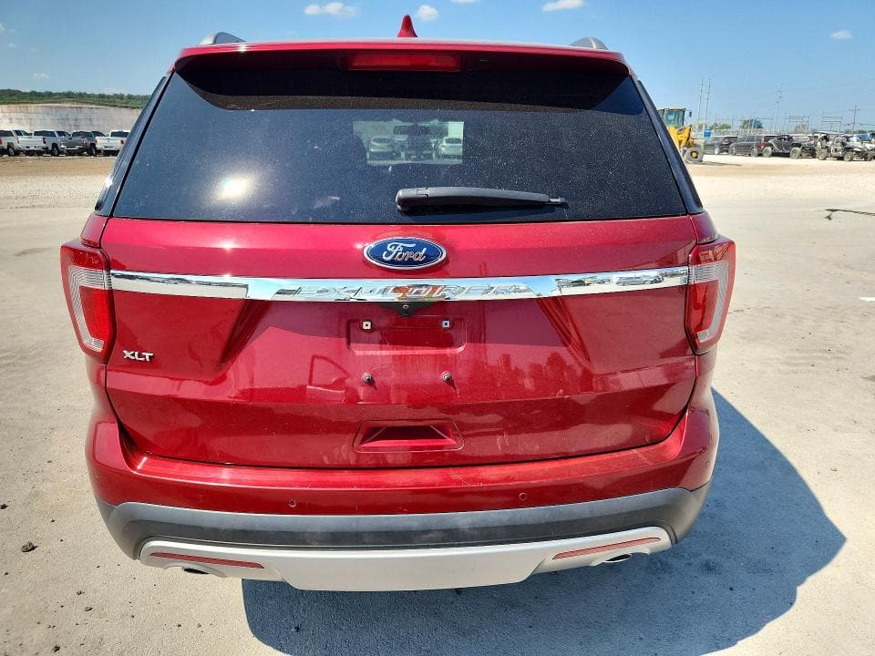 2017 FORD EXPLORER XLT 6