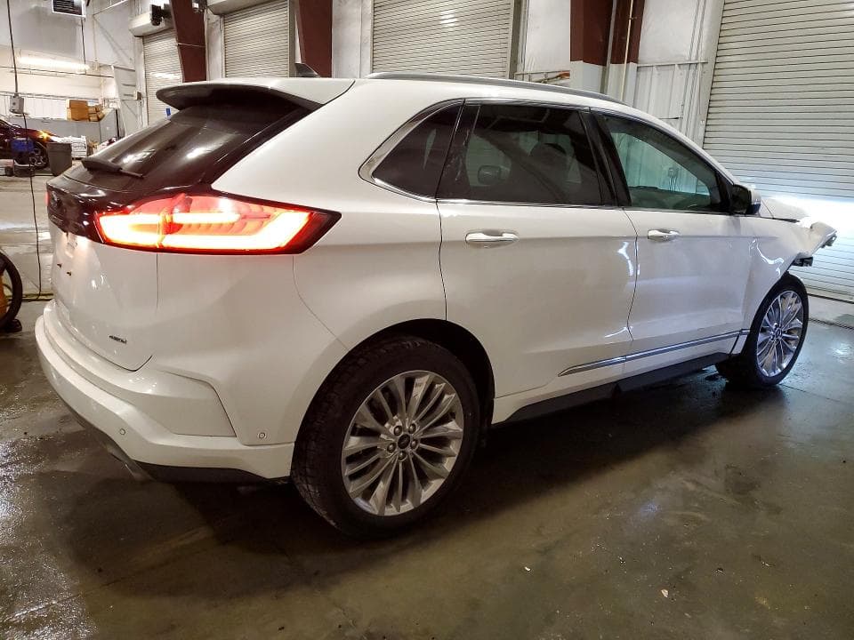 2021 FORD EDGE TITANIUM 3