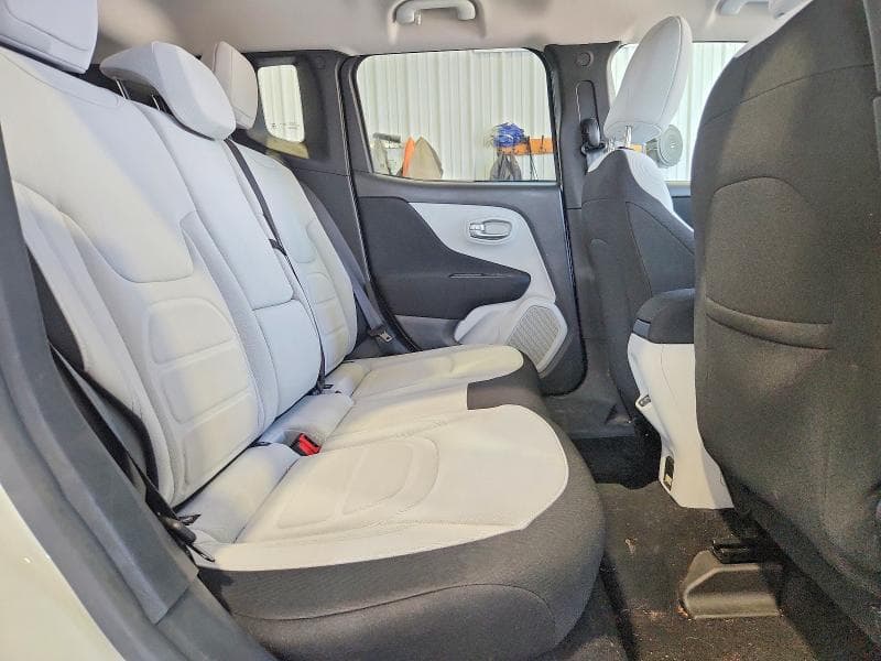 2021 JEEP RENEGADE LATITUDE 11