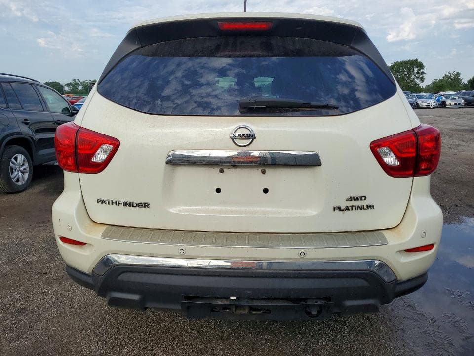 2017 NISSAN PATHFINDER PLATINUM 6