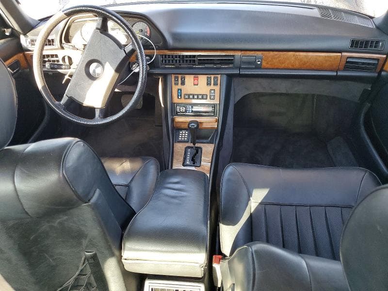 1983 MERCEDES-BENZ 380 SEL 8