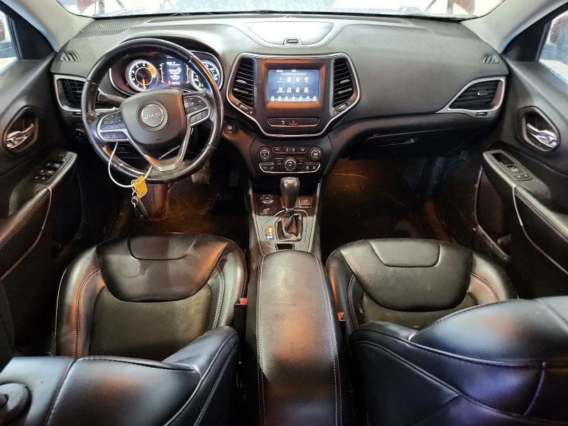2019 JEEP CHEROKEE LATITUDE PLUS 8