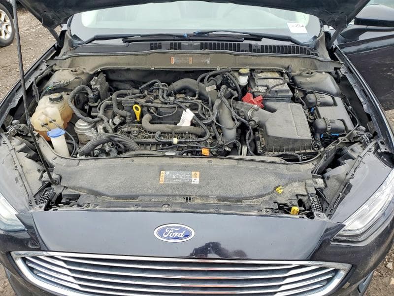 2020 FORD FUSION SE 11