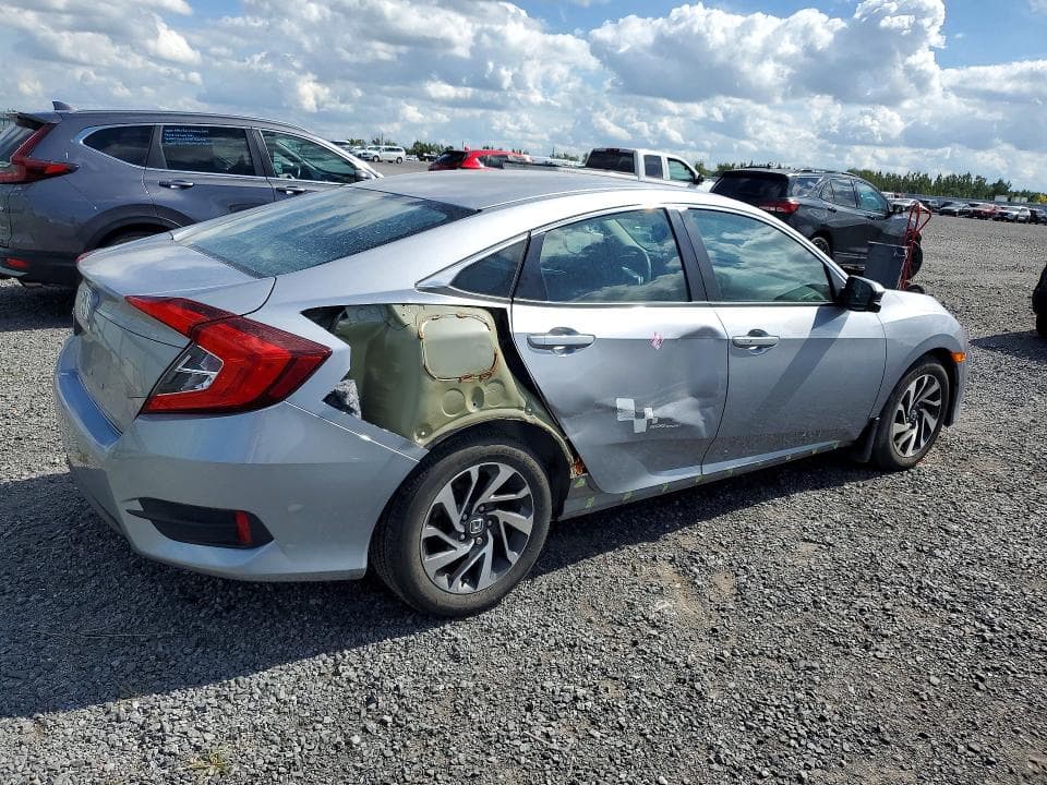 2018 HONDA CIVIC EX 3