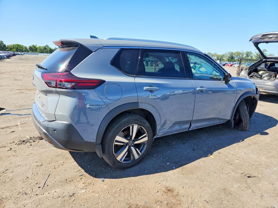 2022 NISSAN ROGUE SL 3