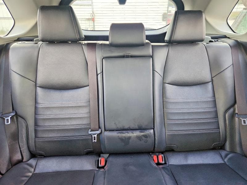 2019 TOYOTA RAV4 LIMITED 10