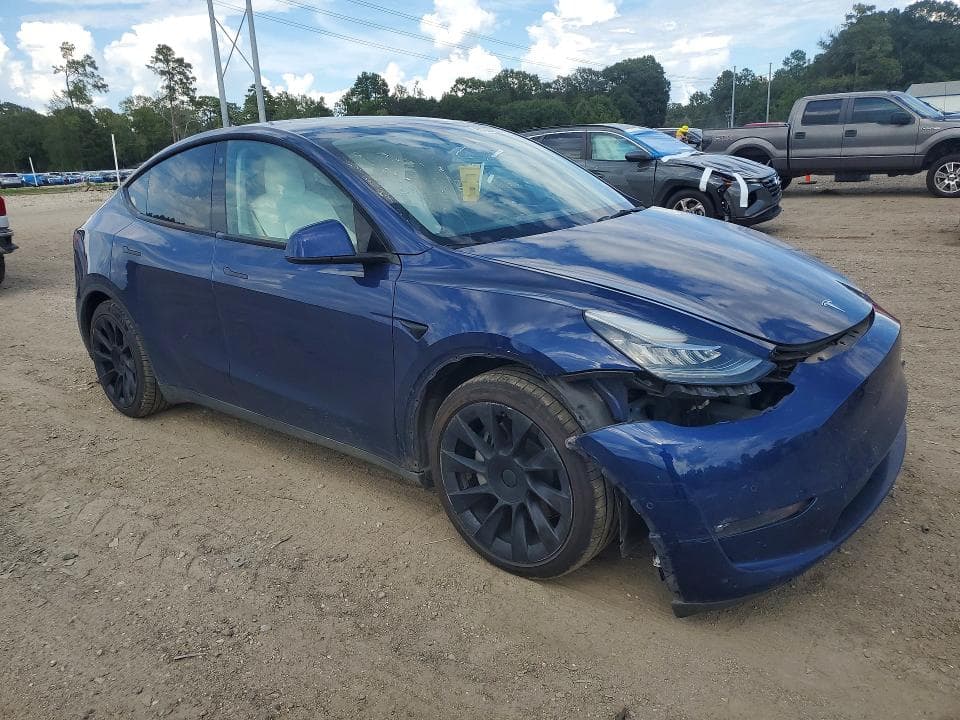 2022 TESLA MODEL Y 4