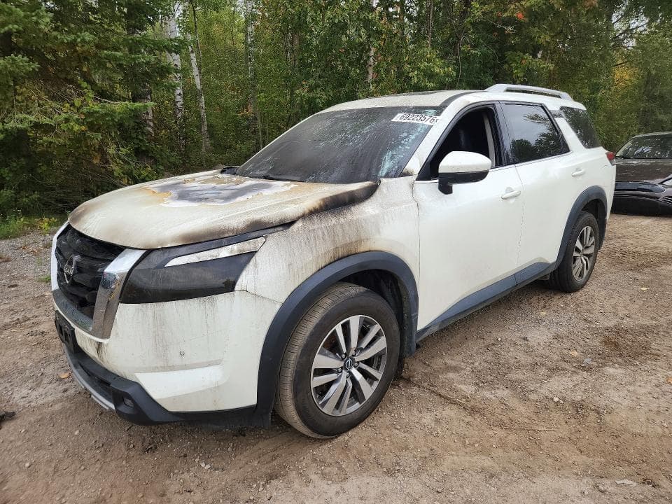 2023 NISSAN PATHFINDER SL - 1