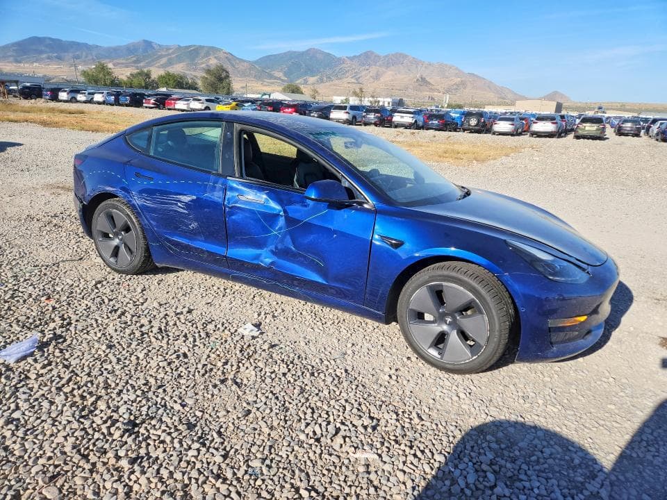2022 TESLA MODEL 3 4