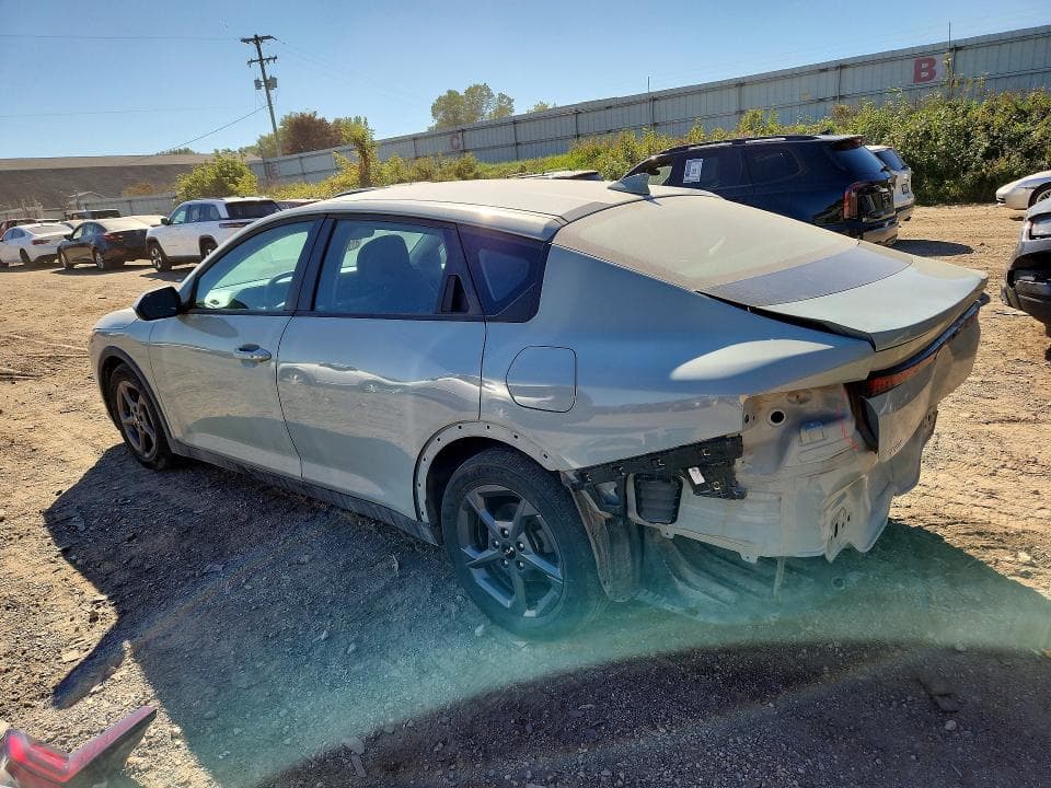 2025 KIA K4 LXS 2