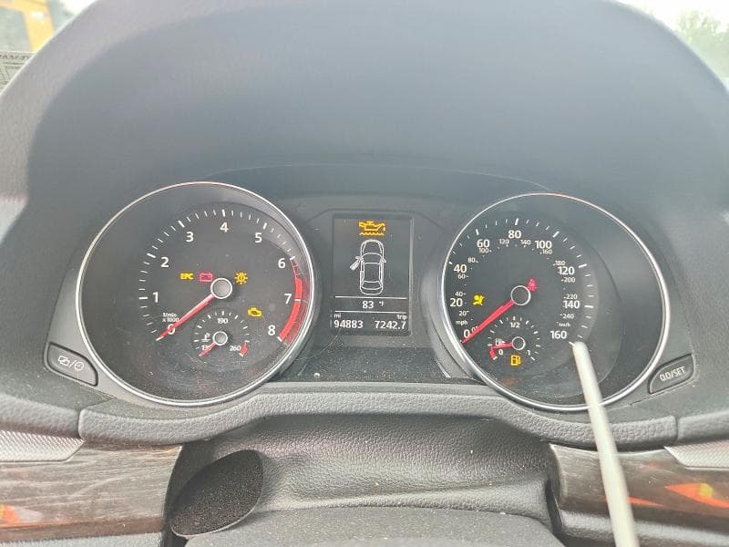 2018 VOLKSWAGEN PASSAT SE 9