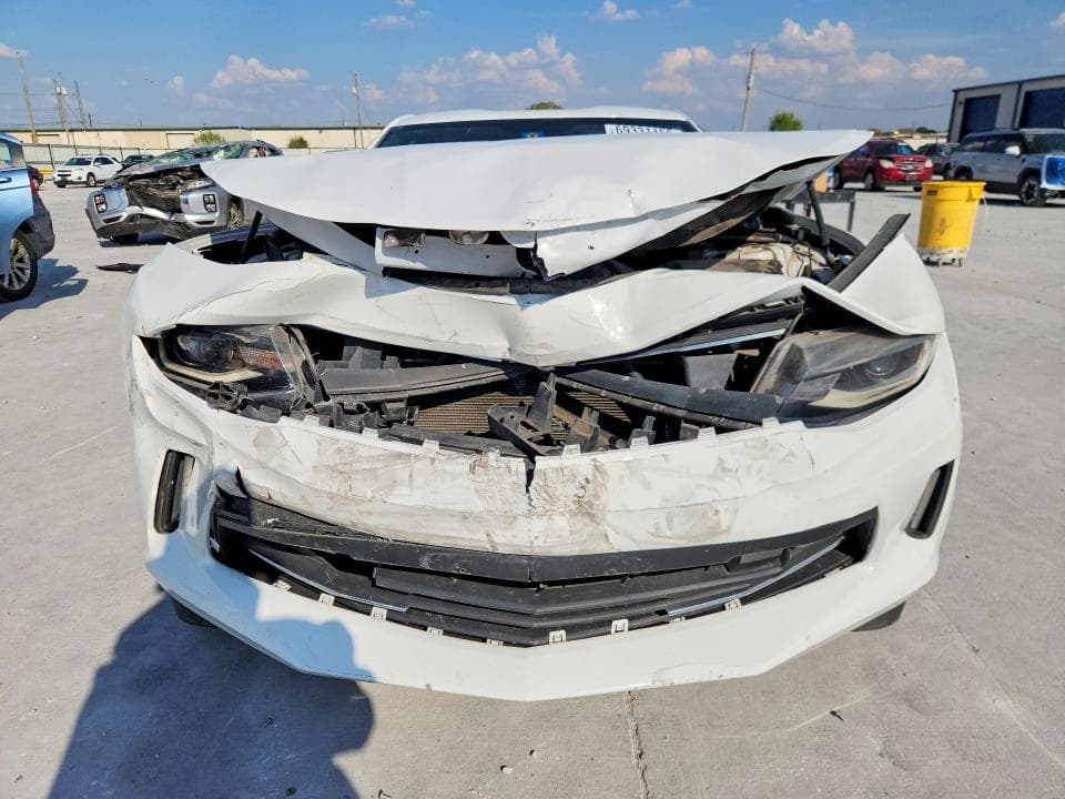 2018 CHEVROLET CAMARO LT 5