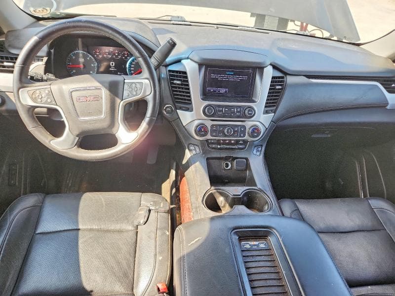 2017 GMC YUKON XL C1500 SLT 8