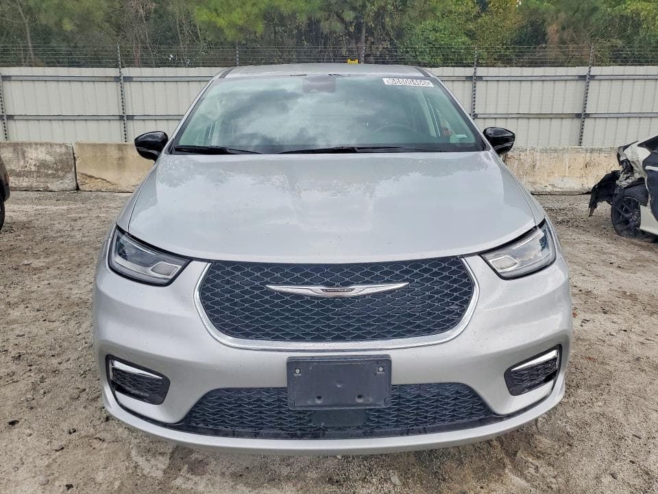 2024 CHRYSLER PACIFICA TOURING L 5
