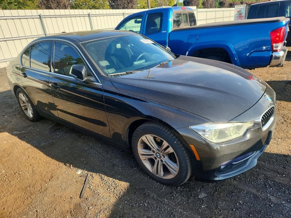 2018 BMW 330 XI 4