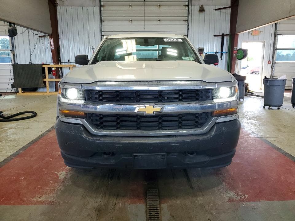 2017 CHEVROLET SILVERADO K1500 5