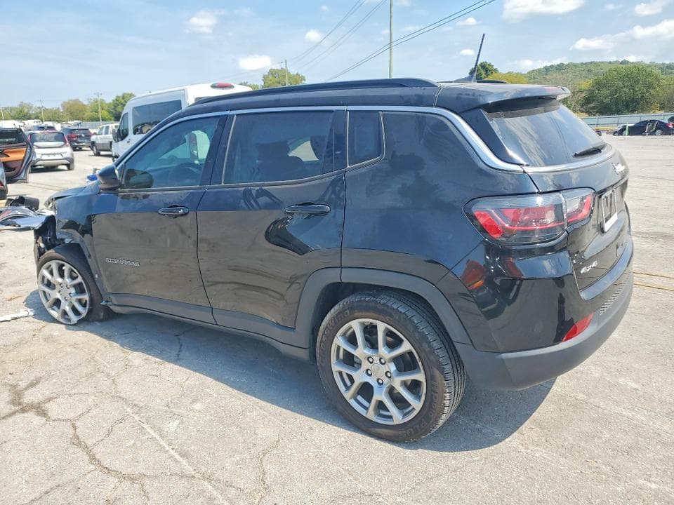 2022 JEEP COMPASS LATITUDE LUX 2
