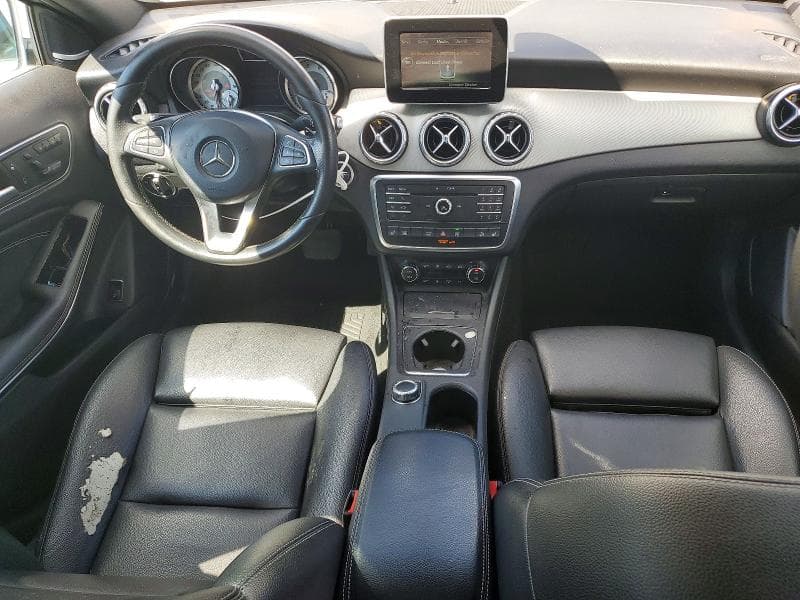 2017 MERCEDES-BENZ GLA 250 4MATIC 8