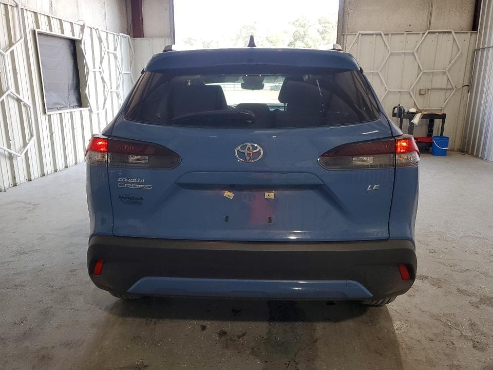 2026 TOYOTA COROLLA CROSS LE 6